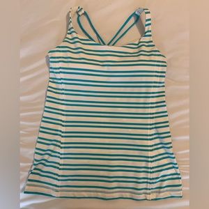 Lululemon tank and sports bra